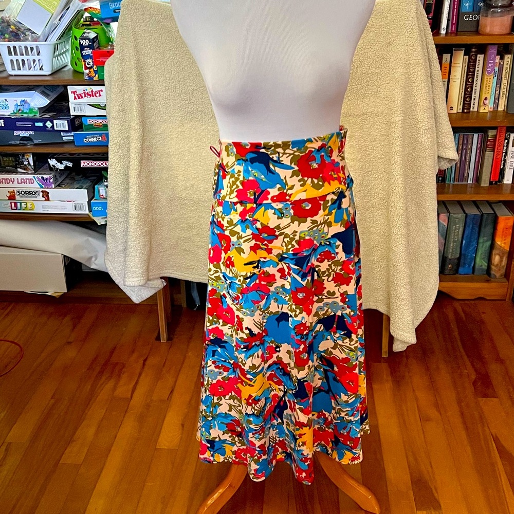 Lularoe azure skirt